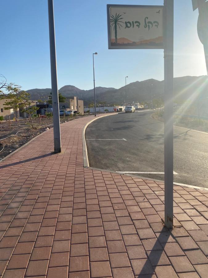 פנינת הדקל בבאר אורה Hotel Bagian luar foto